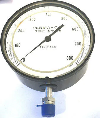 NEW PERMA CAL 100NTM10A23 PRESSURE GAUGE 0-800
