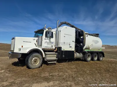 Used 2016 TORNADO 2016 TORNADO GLOBAL HYDROVACS F4 Vacuum Truck Florida US | HDD Broker #1347016