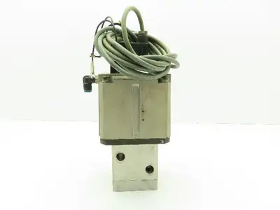 CKD CVS3-15A-70-02HS-3 High Pressure Air Operated 3-Way Valve