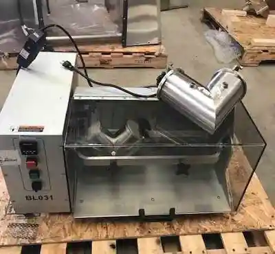 USED PATTERSON-KELLEY YOKE BLENDMASTER