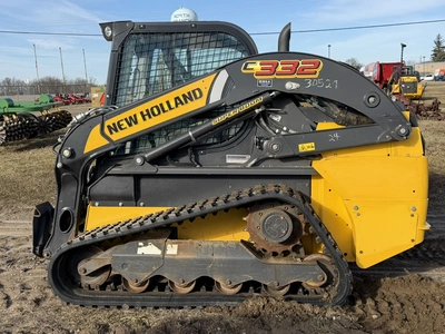 USED 2022 NEW HOLLAND C332