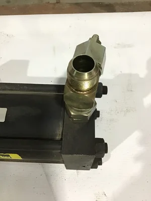 Parker Heavy-Duty Industrial Hydraulic Cylinder
