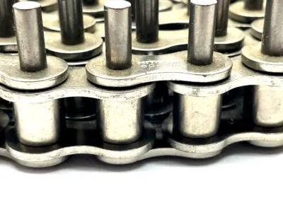 60-304 | Hitachi  48 Link Roller Chain Approx. 6 Foot - Used