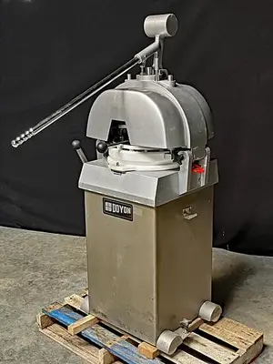 USED 2010 DOYON DSF0301