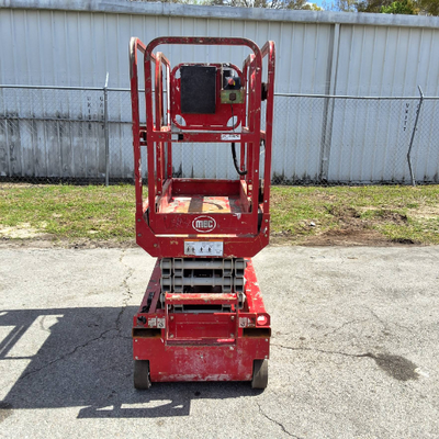 USED 2017 MEC 1330SE
