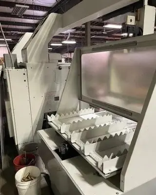 USED 2006 HAAS SL-20TAPL, AUTO PARTS LOADER, 5K RPM SPINDLE OPTION, REMOTE JOG HANDLE, CHIP AUGER