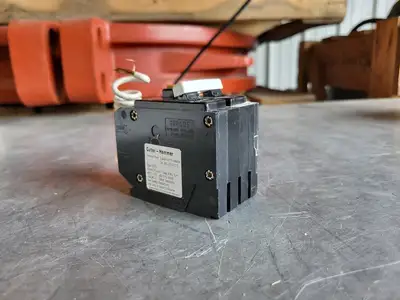 New | in-Stock CUTLER-HAMMER GFEP215 Switchgears British Columbia CA | Lenmark #240203