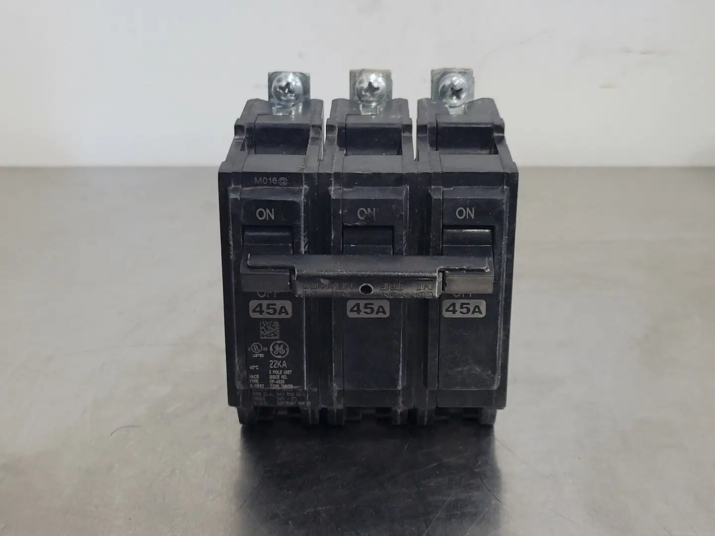 USED GENERAL ELECTRIC THHQB345