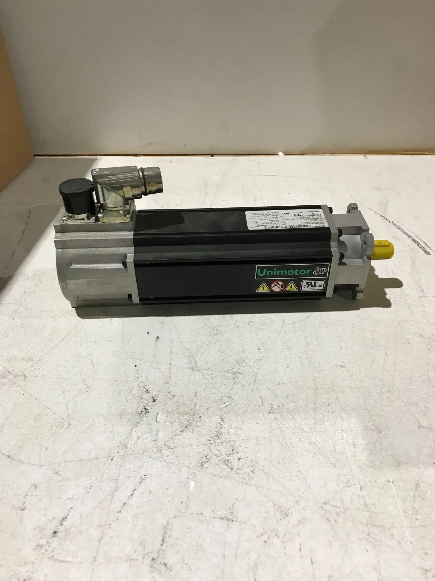 USED CONTROL TECHNIQUES 075U3B305CAAEA075140