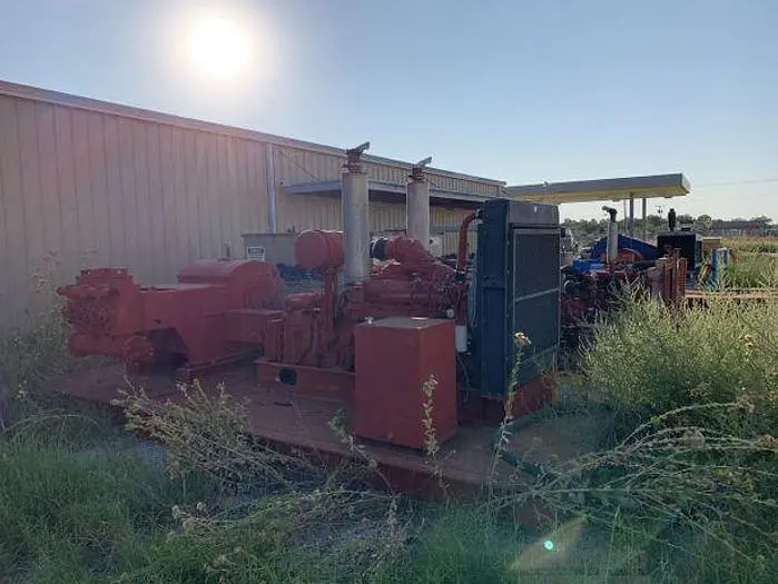 Used ELLIS WILLIAMS 440 Pumps | Elliott Equipment Company #1048979