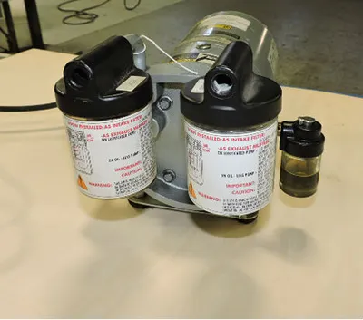 USED GAST LAB VACUUM PUMP 0523-U3-G582DX