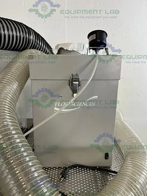USED FLOW SCIENCES FS2020BKGVA 4' VENTED BALANCE SAFETY ENCLOSURE W/ FS-410-SS MOTOR