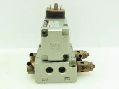 SMC US7406 Pneumatic Directional 3-Way Air Solenoid Valve 120VAC 150PSI