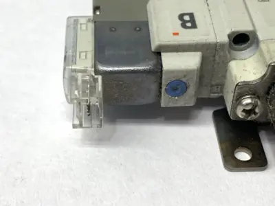 USED SMC SY5220-5MO-C6-F2-X274