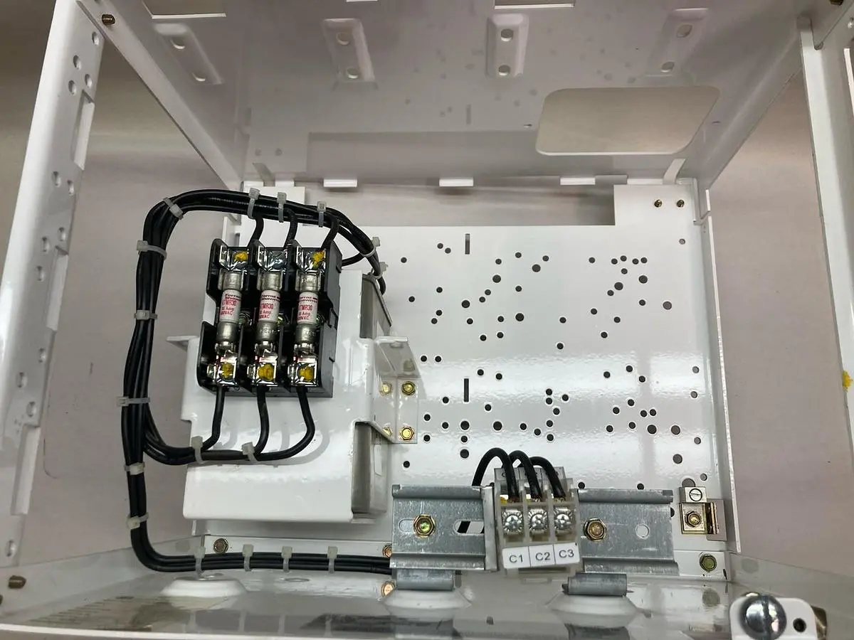 Used GE E33752 Electrical Panels Ohio US | Surplus Asset Holdings #1242226