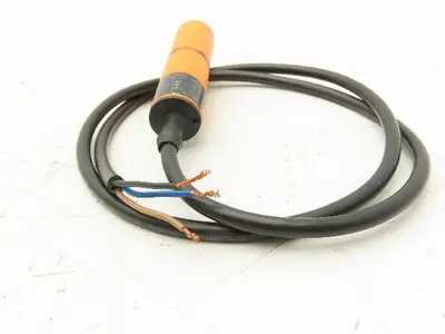 IFM IA5050 IA-3010-APKG Inductive Sensor 10mm Range 24V