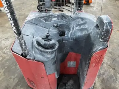 USED 2017 RAYMOND 750 DR32TT
