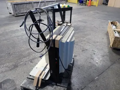 28" X 15.5" Multi Spindle Drill