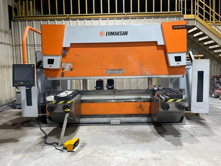 Used 2017 ERMAKSAN 242 TON X 12' ERMAK SPEED BEND Press Brakes Illinois US | Lion Machinery #1405162
