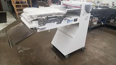 2022 OLIVER 4-24 Sheeter Moulder | Harvest Equipment and Fabrication Inc (9)