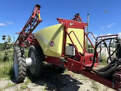 Used 2011 HARDI NAVIGATOR 3500 Sprayers Maine US | Beauregard Equipment #1511352