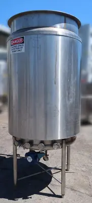 SPC8173  Tank 250 gallon vertical tank, Stainless Steel, dish