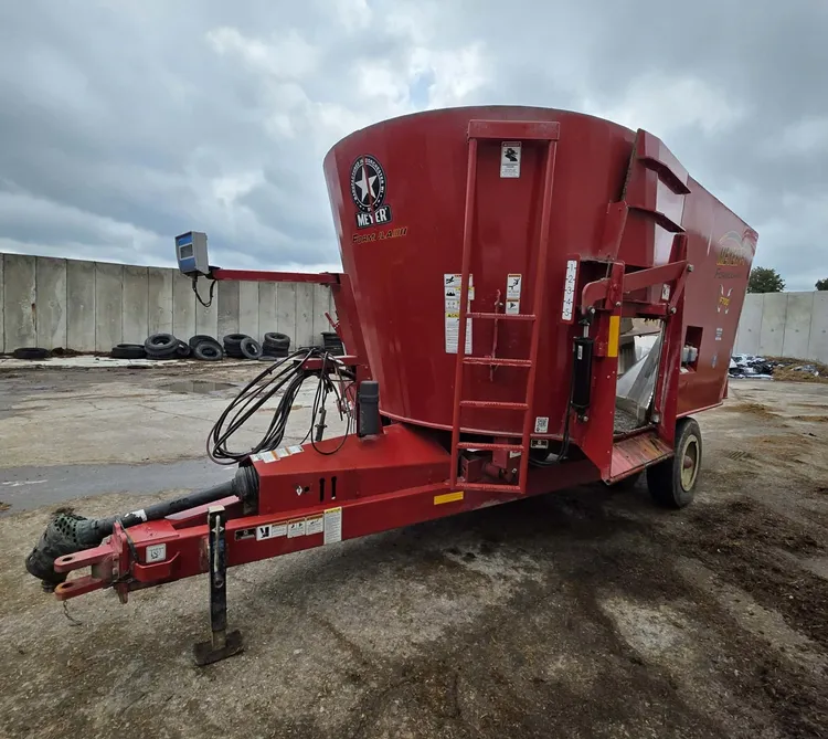 Used MEYER F700 Feed Mixers New York US | Iron Listing #1363767