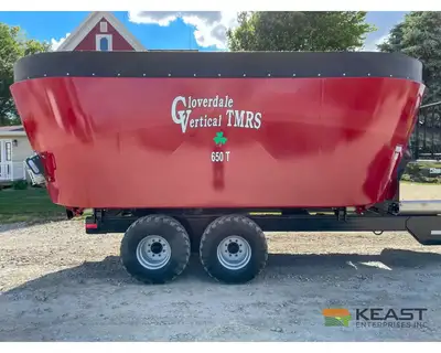 Used CLOVERDALE _UNKNOWN_ Feeder Wagons Iowa US | Keast Enterprises #1360092