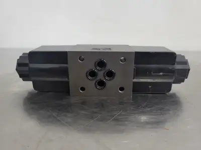 NEW YUKEN DSG-01-3C3-A120-N-6090