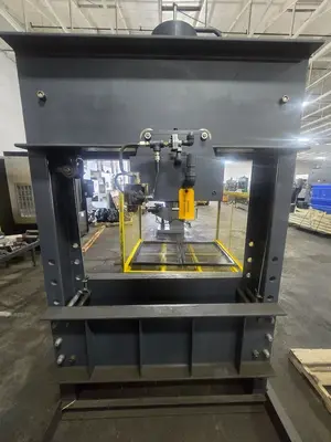 USED DAKE 906650