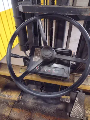 USED CAT T125D