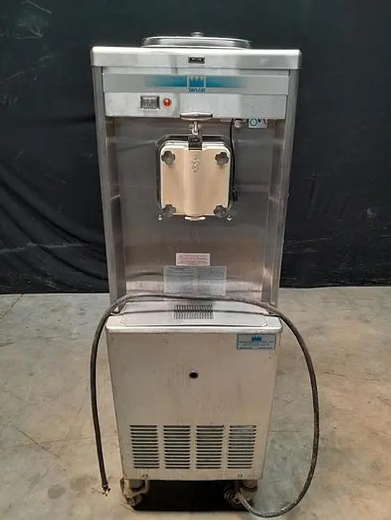 Used TAYLOR 741-27; SOFT SERVE ICECREAM MCH. Restaurant Equipment (Miscellaneous) Tennessee US | BAKE Marketing #392064