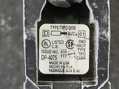 USED SQUARE D QOB120