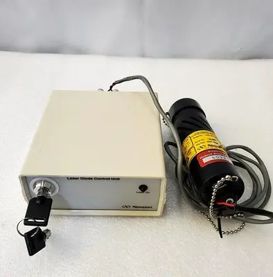 NEWPORT LASER DIODE CONTROL UNIT LIQS-12 WITH NEWPORT LASER LQC-375-08-E-00
