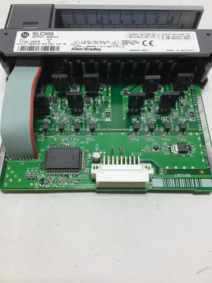 Allen Bradley SLC500 Output Module Ser B