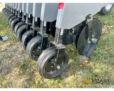Used HINIKER _UNKNOWN_ Seeders Iowa US | Keast Enterprises #1360324