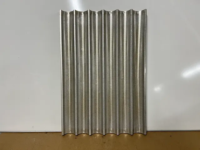 Used CHICAGO METALLIC CORP. 49036 Pans Georgia US | Envoy Equipment LLC #450298