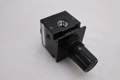 NEW PARKER R75-03C AIR REGULATOR R7503C STOCK H1166A