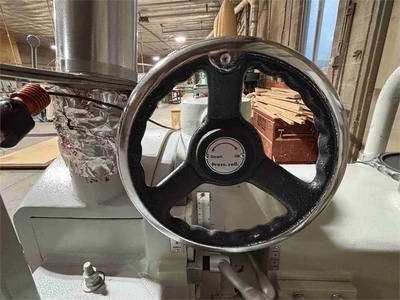 Used CANTEK C12RSH Rip Saws Colorado US | MachineryMax #1518949