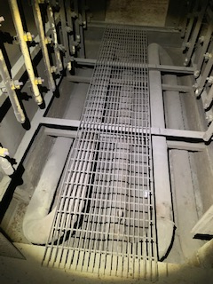 USED PHILLIPS MECHANICAL WASHER