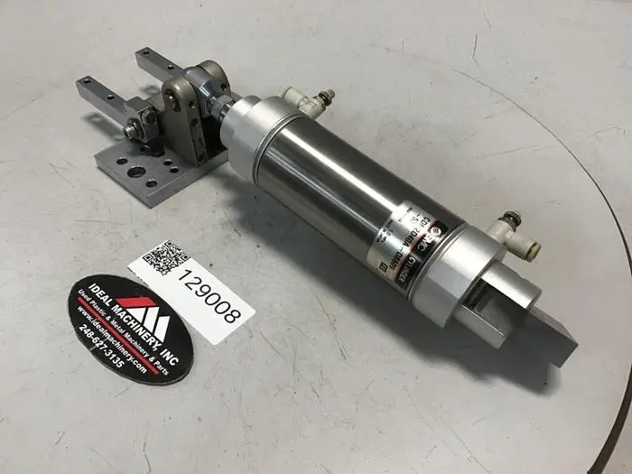 Used SMC CDM2D40A-D8609-52 Cylinders Michigan US | Ideal Machinery #591947