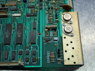 USED HAAS AUTOMATION 323051E