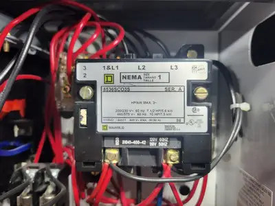 USED SQUARE D MODEL 6