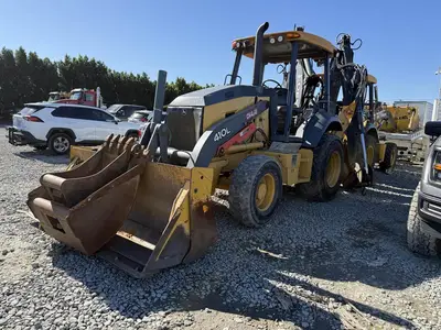 USED 2017 JOHN DEERE 410L
