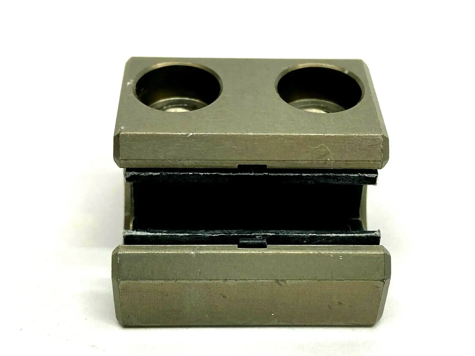 New | in-Stock IGUS CARRIAGE PLATE DRYLIN W BLOCK Miscellaneous MRO | Maverick Industrial Sales #1122510