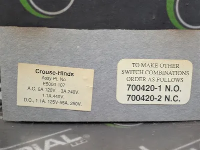 Crouse-Hinds E5000-107 Single Pushbutton Internal Mechanism New NIB