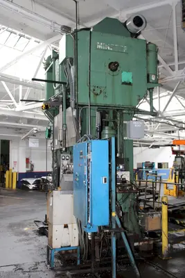 MINSTER 300 TON SSDC Straight Side, Double Crank (Single Action) Presses | Timco, Inc. (8)
