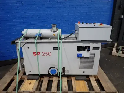 USED LEYBOLD SP250