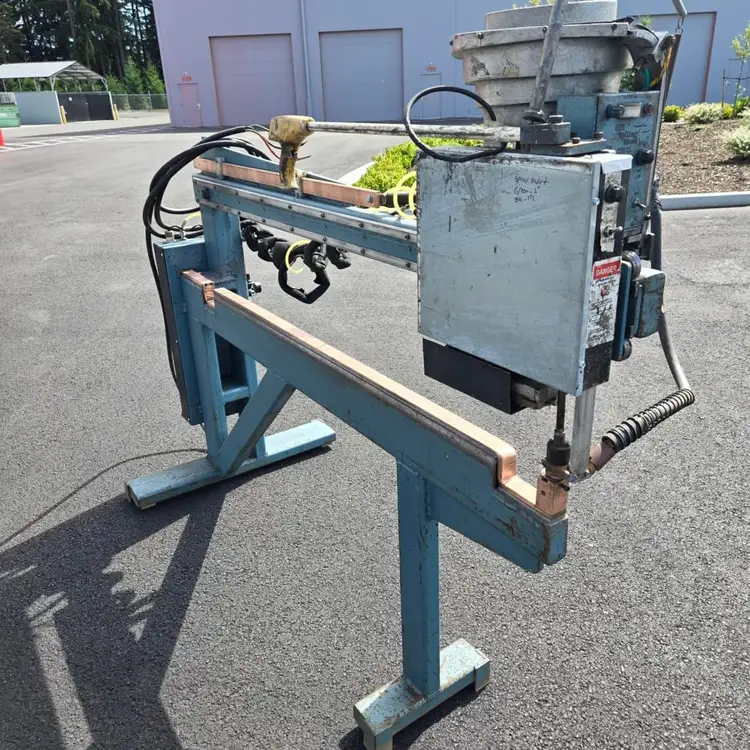 Used _UNKNOWN_ _UNKNOWN_ Stud Welders Washington US | Benoit Sheet Metal Equipment, Inc #1128716