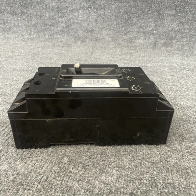Used FPE NFJ631070 Circuit Breakers California US | Davliegogo LLC #1705667